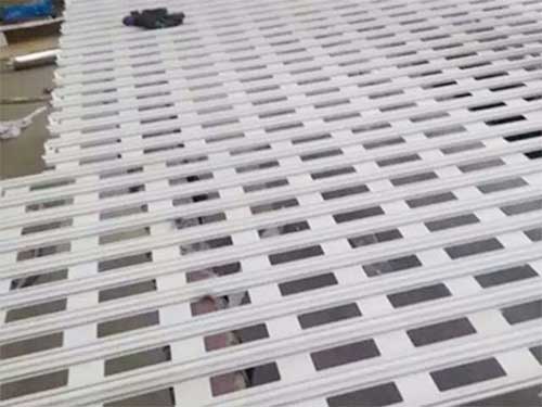 大嶺山東莞電動卷閘門有哪幾種？